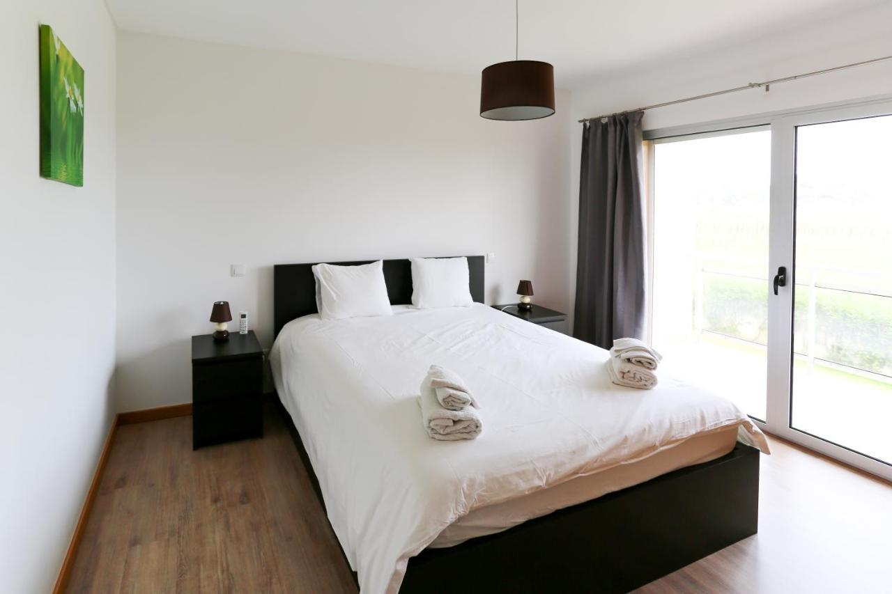 Carmona G Apartment เซามาร์ทินโญโดปอร์โต ภายนอก รูปภาพ