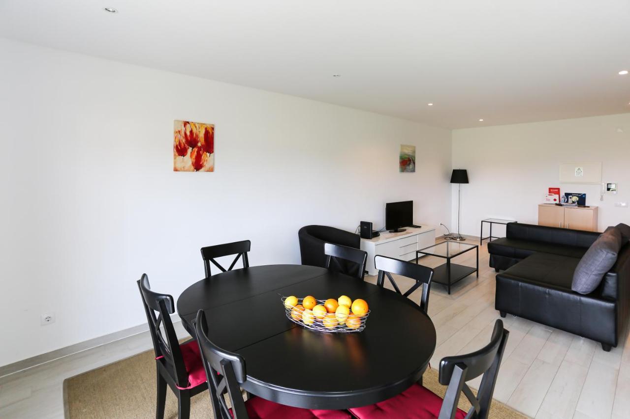 Carmona G Apartment เซามาร์ทินโญโดปอร์โต ภายนอก รูปภาพ